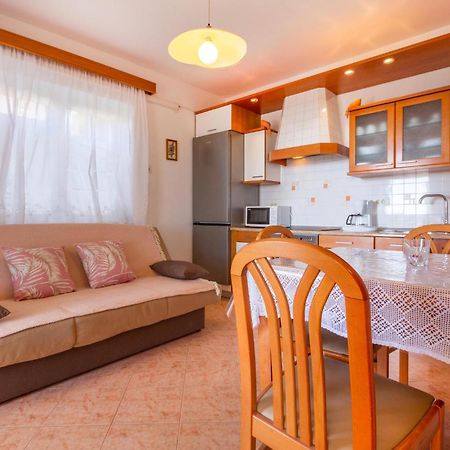 1 Bedroom Awesome Apartment In Piran Buitenkant foto